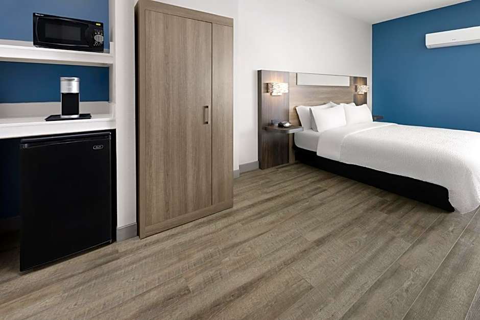 Holiday Inn Express & Suites Leesburg - Historic District by IHG