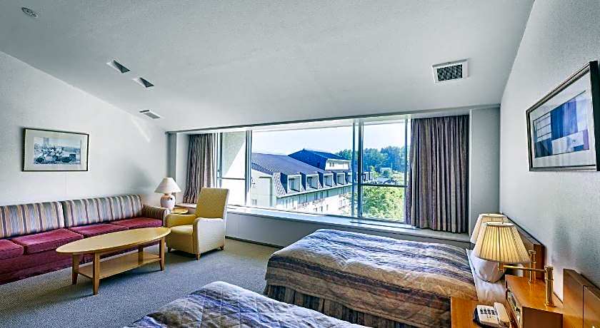Hakuba Alps Hotel