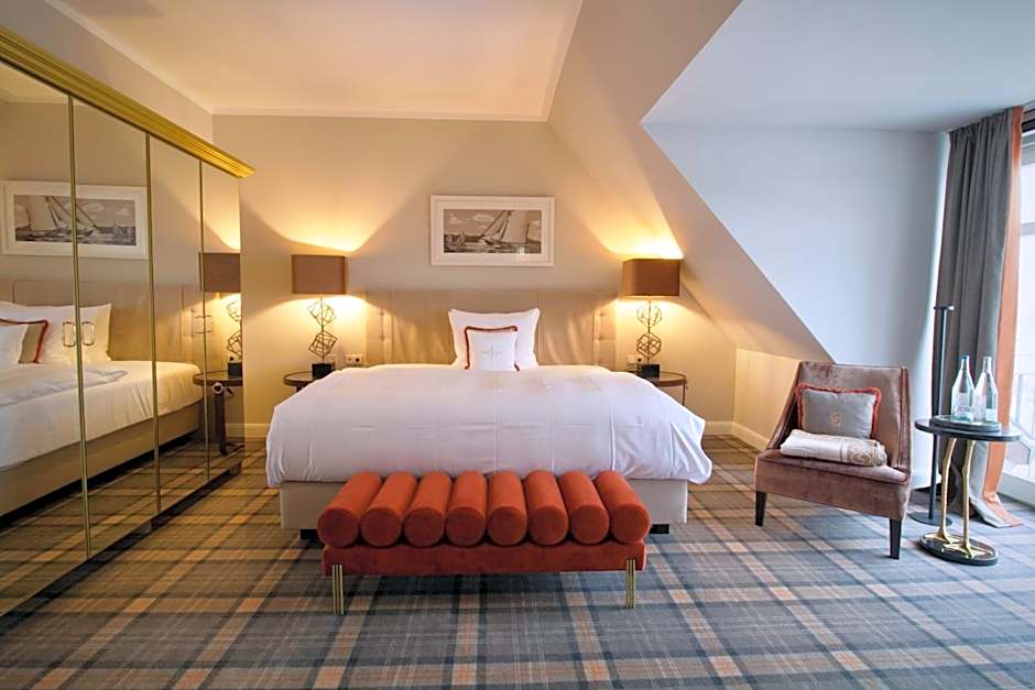 THERESET Schloss Groß Plasten