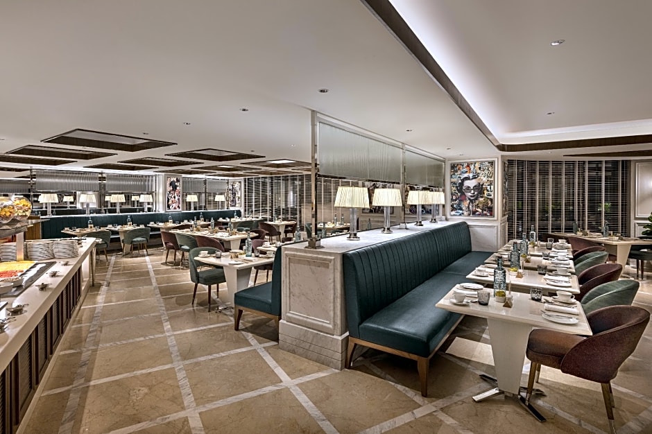 Aurika, Mumbai International Airport