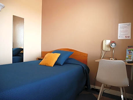 Standard Single Room with Shower