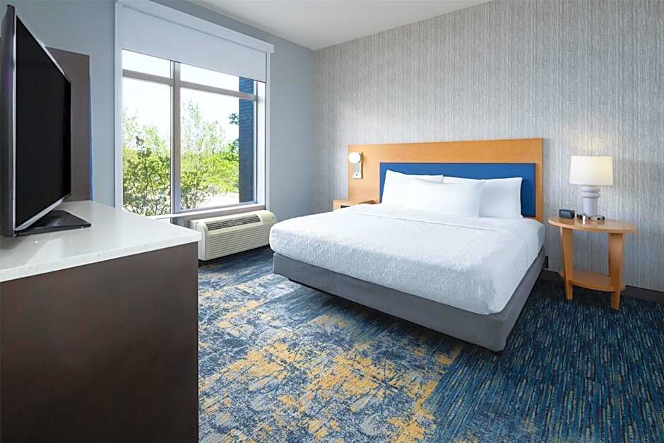 Home2 Suites by Hilton Greenville Downtown