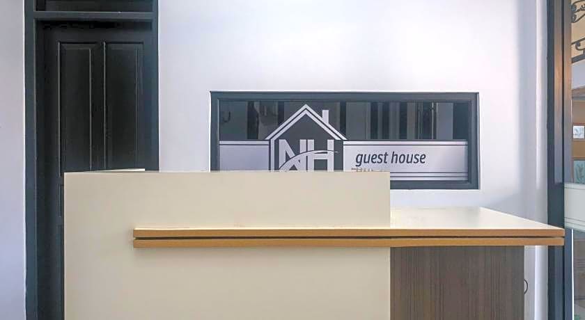 RedDoorz Syariah near UNIMUS Semarang