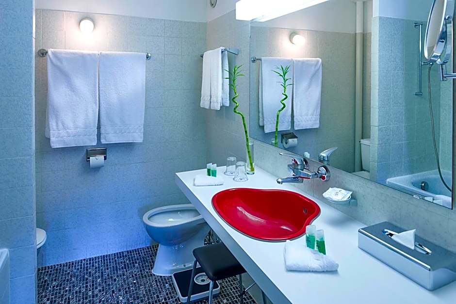 The Glacier Hotel - ex Eurotel Victoria -