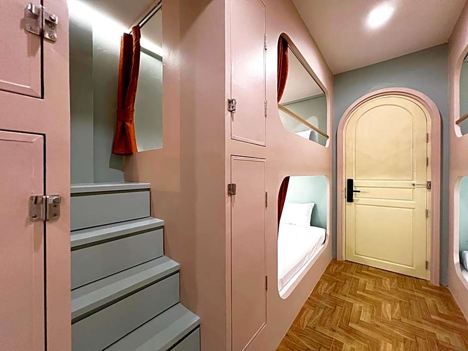 Sierra Hostel