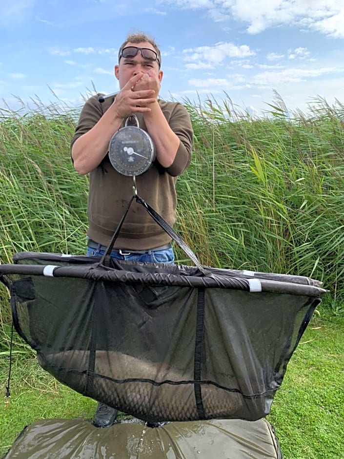 Lakeside Fishing Lodges