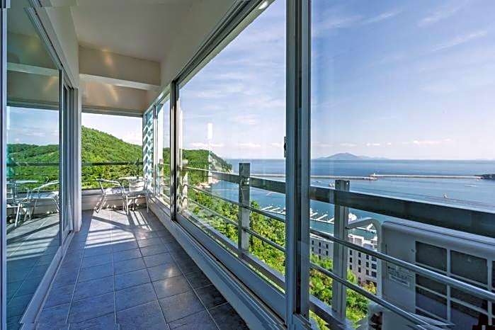 Namhae Season Hotel