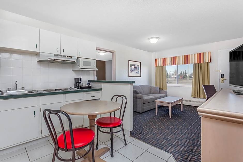 Super 8 by Wyndham Stettler