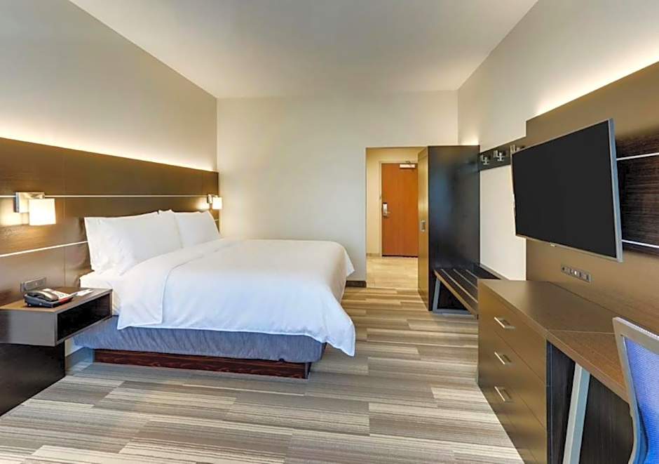 Holiday Inn Express & Suites Winston - Salem SW - Clemmons By IHG