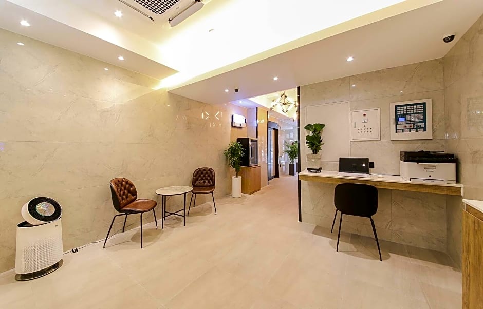LABE HOTEL