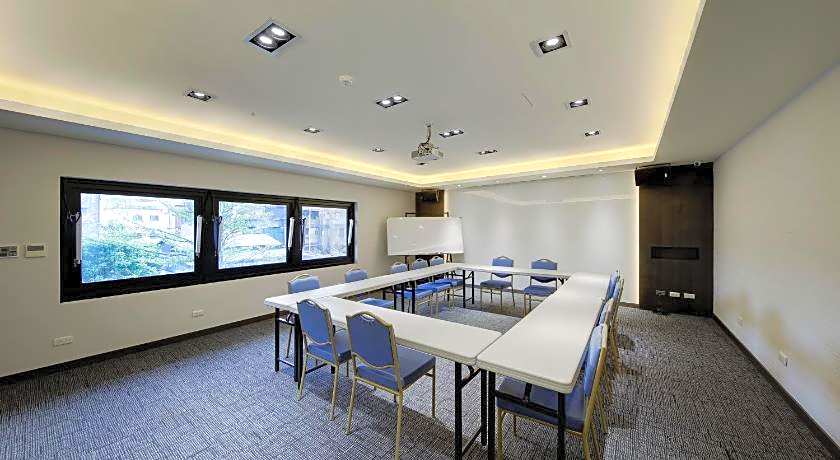 Lakeshore Hotel Suao