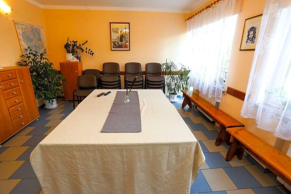 Wieczernik Dom Rekolekcyjny Księży Pallotynów