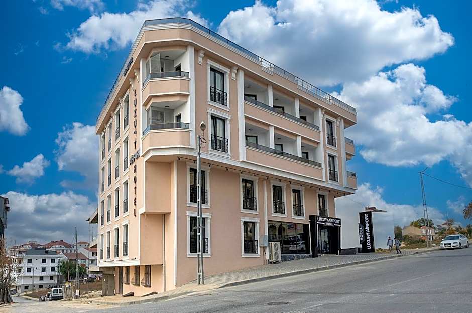 Luxury Airport Hotel By Zazzoni-İstanbul Airport