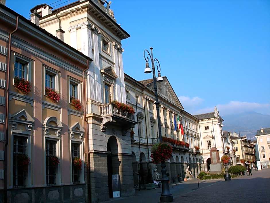 Hotel Express Aosta East