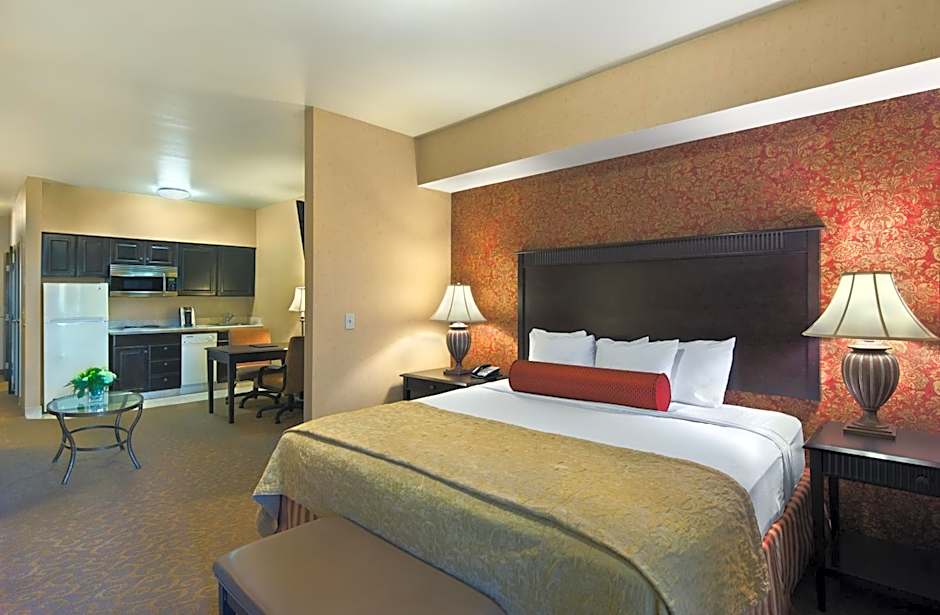 Oxford Suites Boise