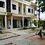Jinta Hotel Nathon Beach