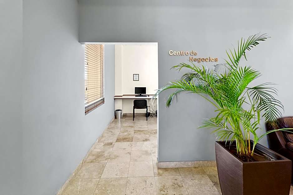 Hotel Aeropuerto Los Cabos