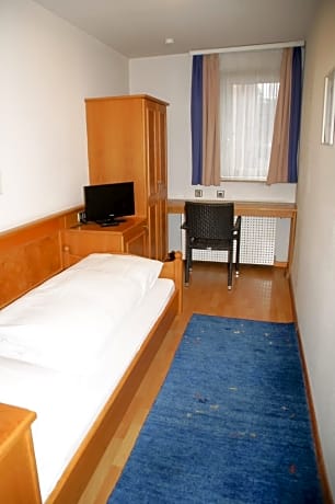 Single Room with Bathroom