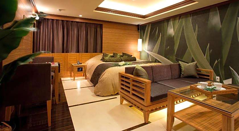 Hotel and Spa Lotus Modern (Adult Only)