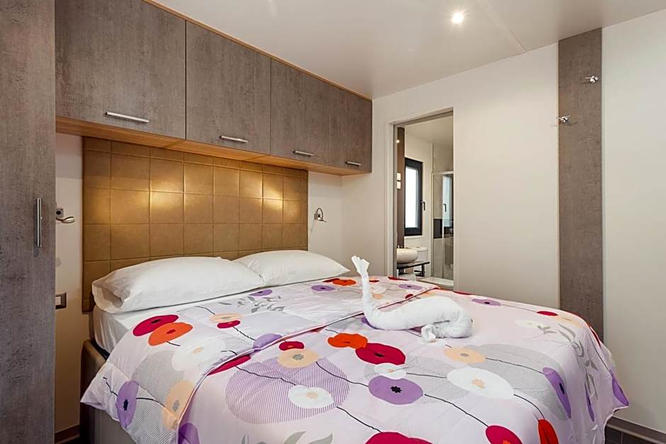 Mobile Homes Camping Santa Marina, Lanterna