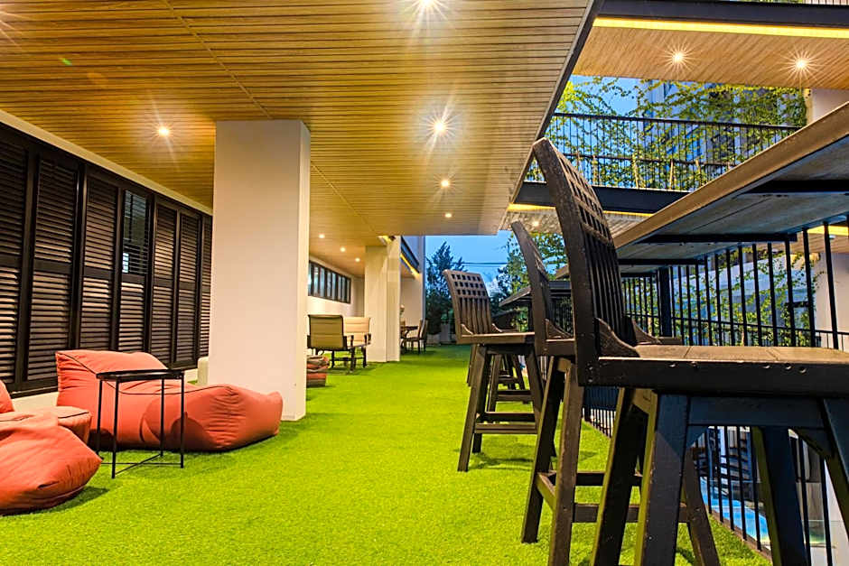 Tour De Phuket Hotel - SHA Plus