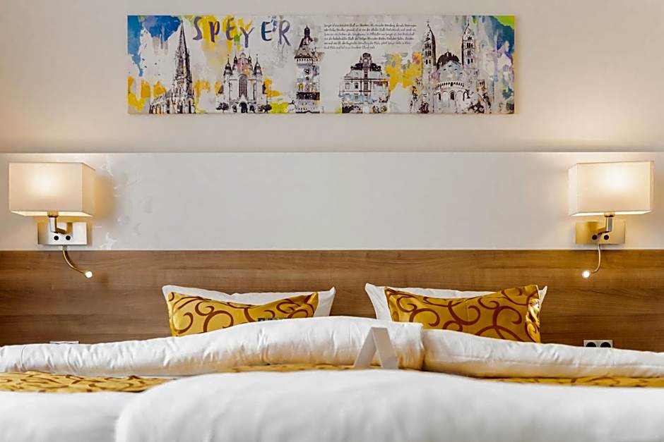Hotel & Living Am Wartturm - Hotel & Apartments