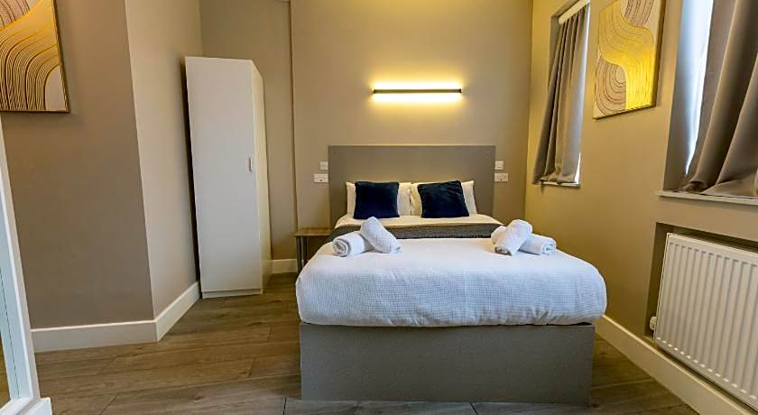 Paragraph Palmers Green - Tottenham Stadium