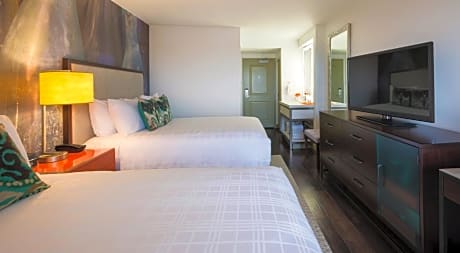 Standard Queen Room with Two Queen Beds