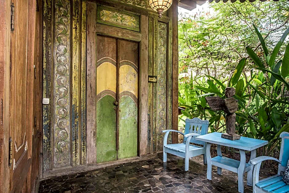 Wayang Retreat