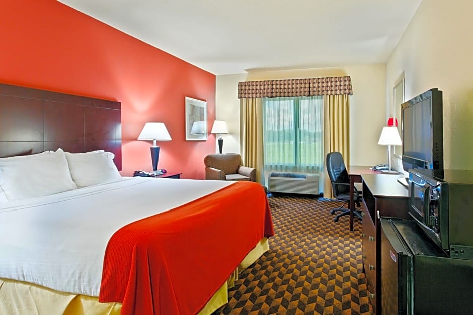 Holiday Inn Express Hotel & Suites Malvern