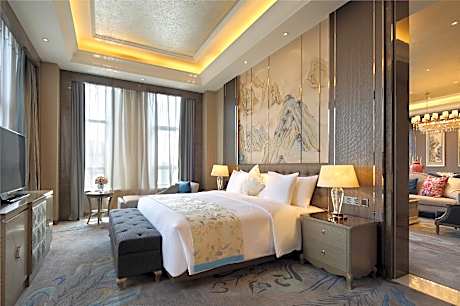 Wanda - Chairman Suite