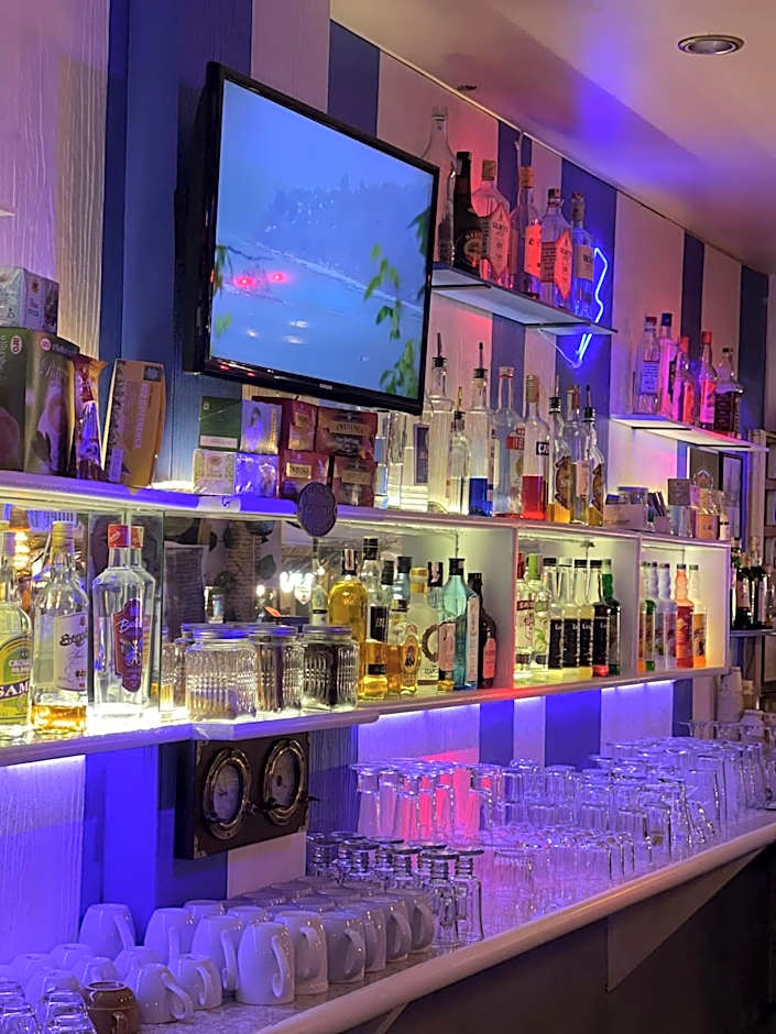 San Antonio Beach Guesthouse & Restaurant