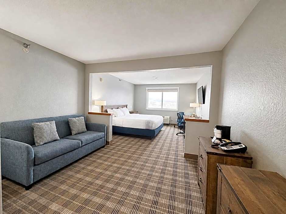 AmericInn by Wyndham Minot