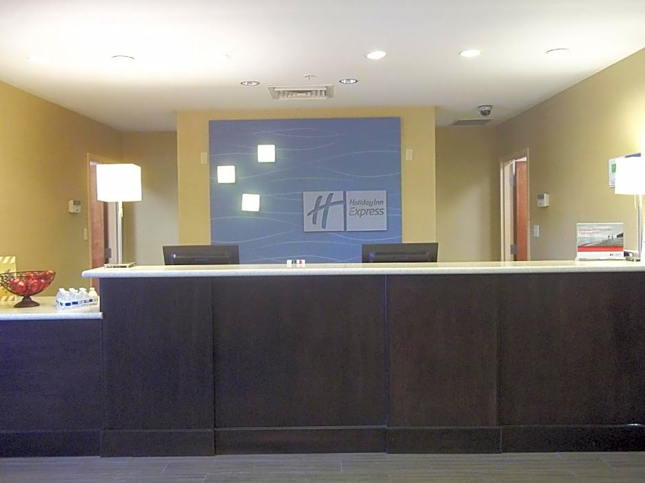 Holiday Inn Express and Suites Winchester By IHG