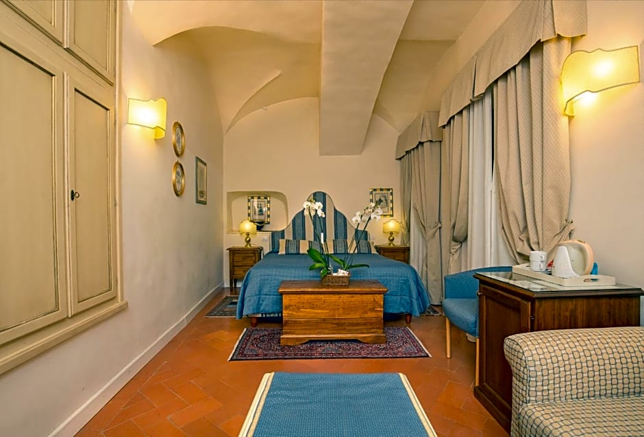 La Casa Del Garbo - Luxury Rooms & Suite