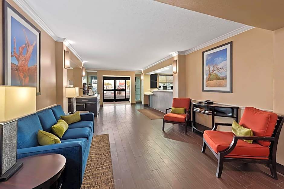 MainStay Suites El Centro I-8