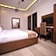 Zifan Hotel & Suites