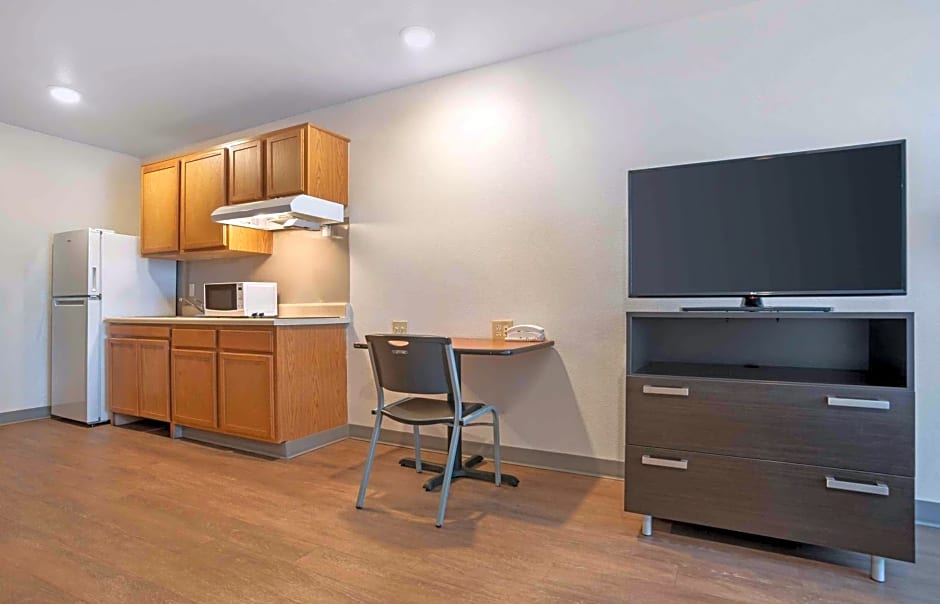 Extended Stay America Select Suites - Panama City - Callaway