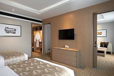 One Bedroom Suite