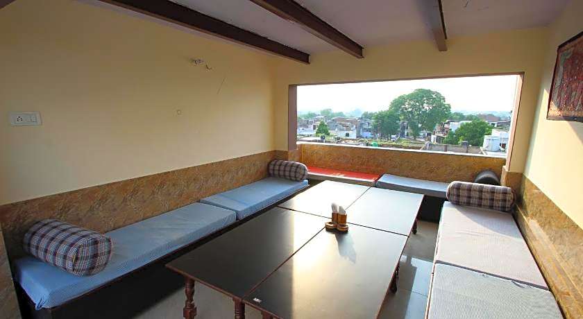 Friends Guest House and Hostel