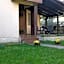 VillaWeb 9rooms - Long term business aparthotel 29 Euro per night per room, min 3months