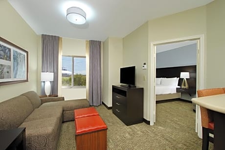 1 King 1 Bedroom Suite Sofa Bed