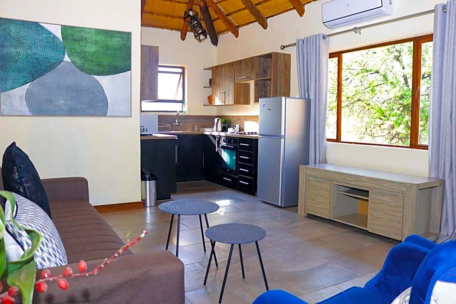 Mela Luxury Game Lodge