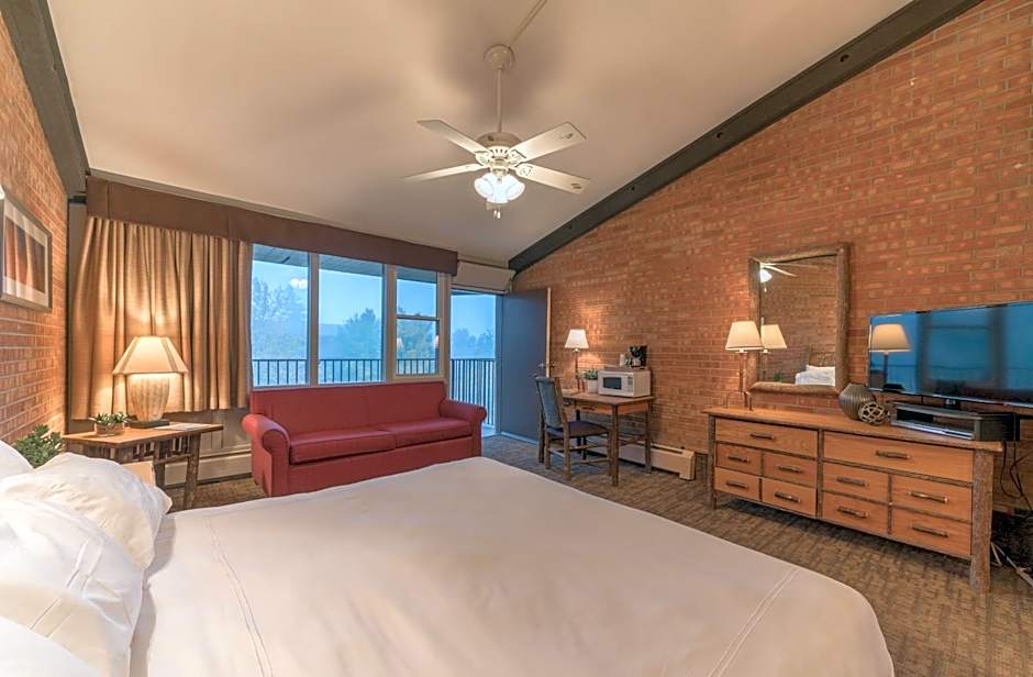 Mountain Chalet Snowmass