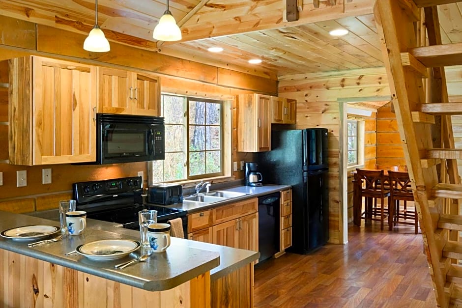 Rock Crest Lodge & Cabins