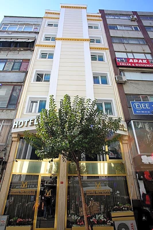 Metrolux Hotel