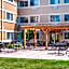 MainStay Suites Dubuque at Hwy 20