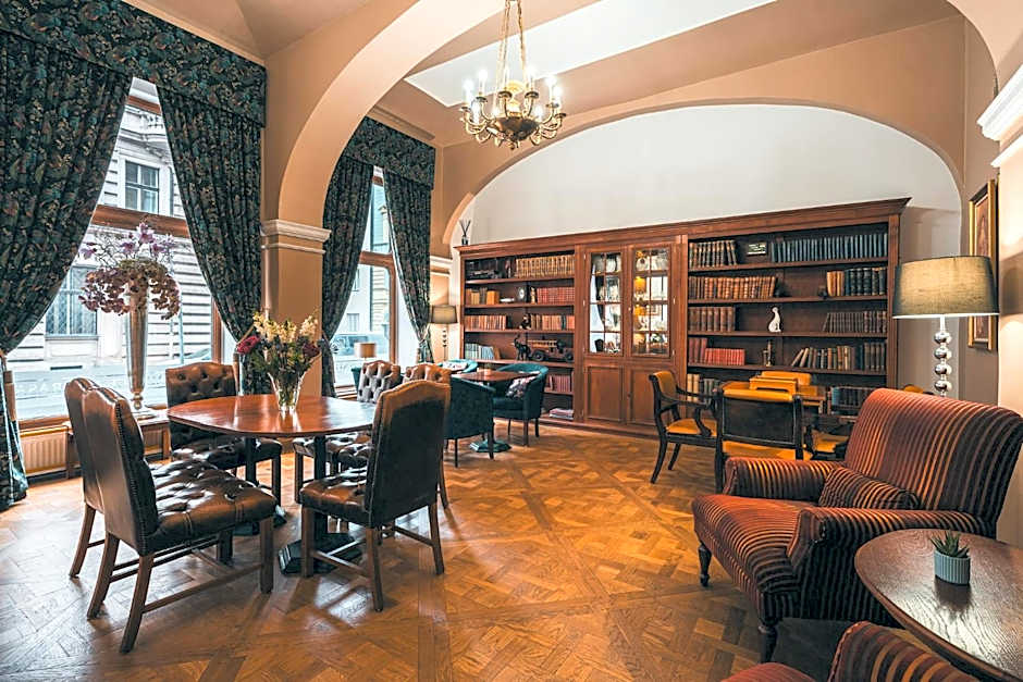 Hotel Julian