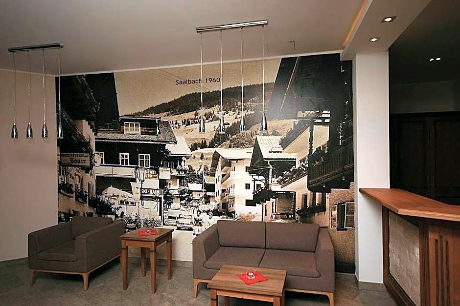 Hotel Herzblut - Joker card included in summer