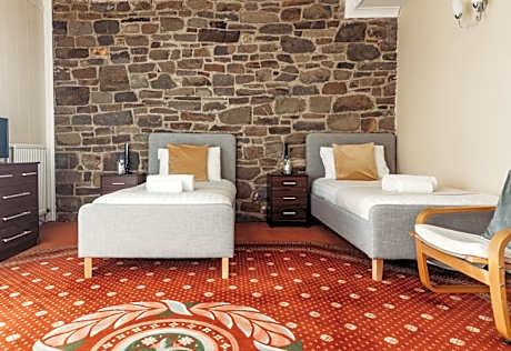 Twin Room - Ground Floor